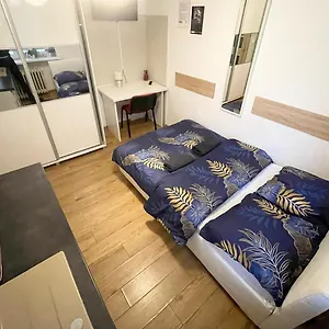fantastic-apartments-ns3-room-4.warsawhotelspoland.com/